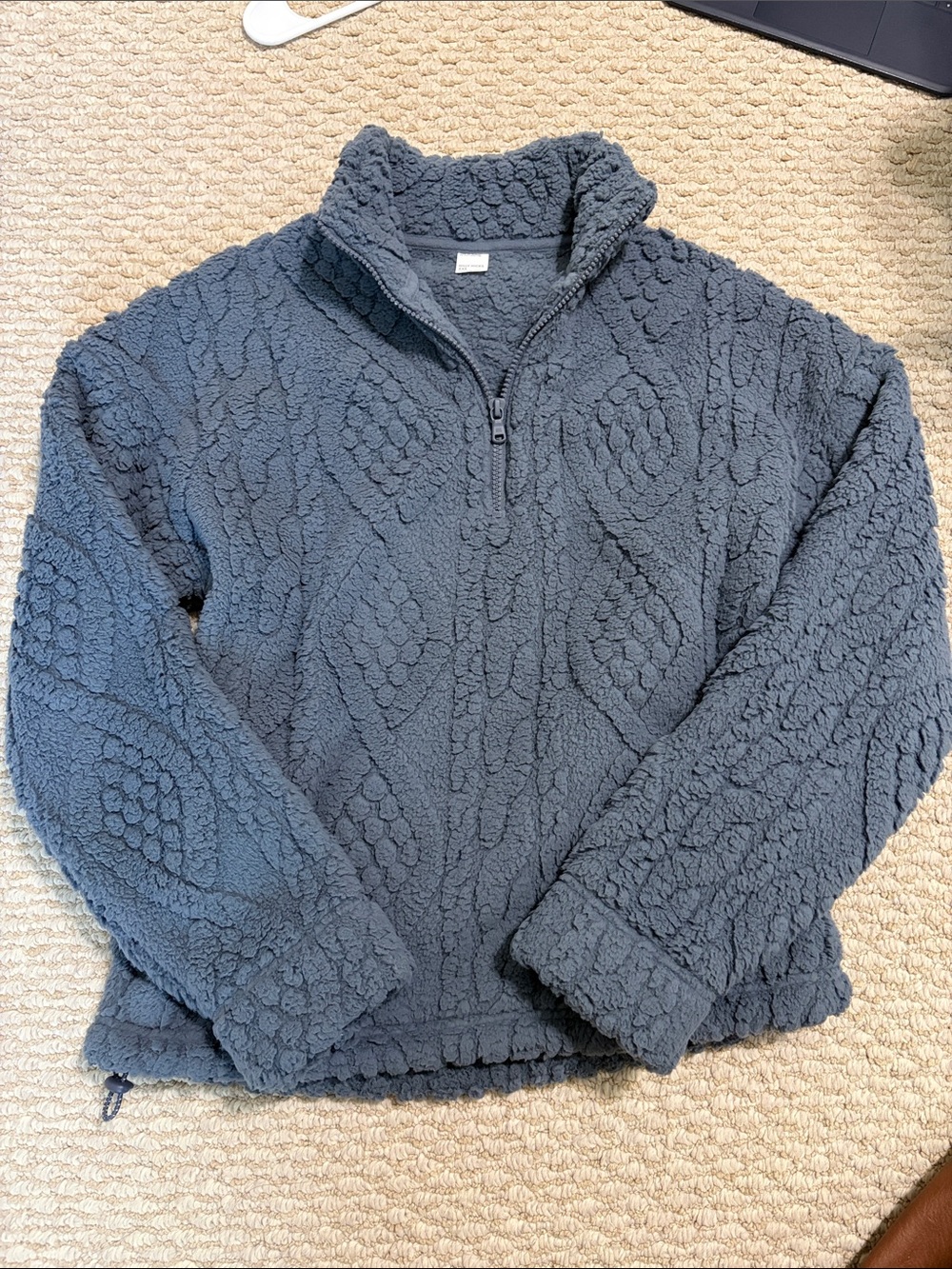 GILLY HICKS Quarter-zip sweater